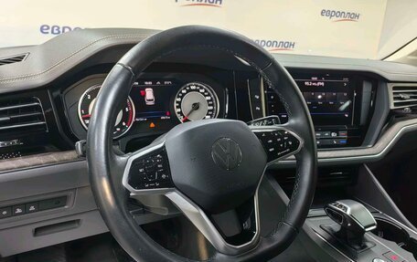 Volkswagen Touareg III, 2022 год, 7 087 000 рублей, 6 фотография