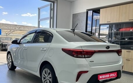 KIA Rio IV, 2019 год, 1 370 000 рублей, 6 фотография