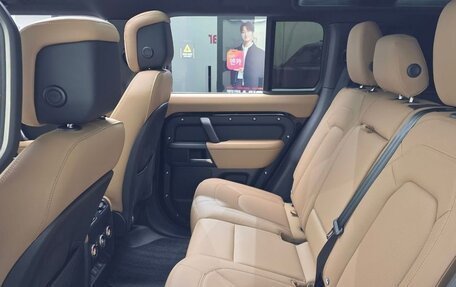 Land Rover Defender II, 2026 год, 14 140 000 рублей, 4 фотография