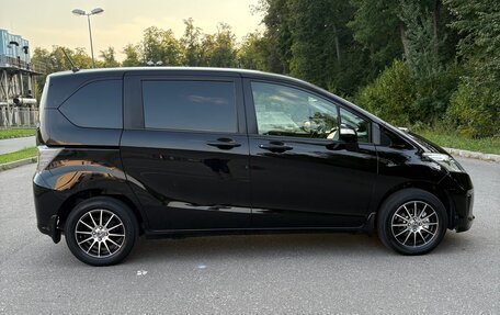 Honda Freed I, 2014 год, 1 299 000 рублей, 8 фотография