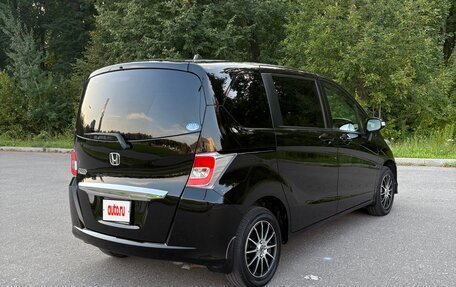 Honda Freed I, 2014 год, 1 299 000 рублей, 7 фотография