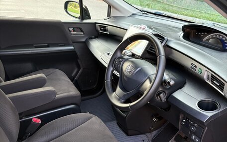 Honda Freed I, 2014 год, 1 299 000 рублей, 11 фотография