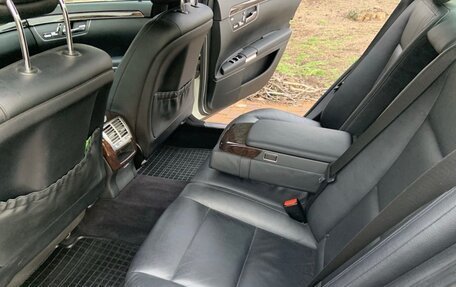 Mercedes-Benz S-Класс, 2011 год, 2 200 000 рублей, 8 фотография