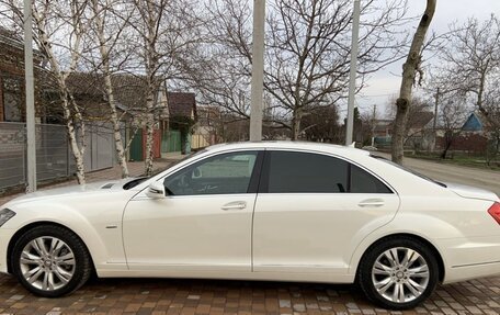 Mercedes-Benz S-Класс, 2011 год, 2 200 000 рублей, 14 фотография