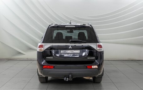 Mitsubishi Outlander III рестайлинг 3, 2012 год, 1 398 000 рублей, 6 фотография