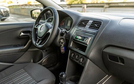 Volkswagen Polo VI (EU Market), 2018 год, 778 000 рублей, 26 фотография