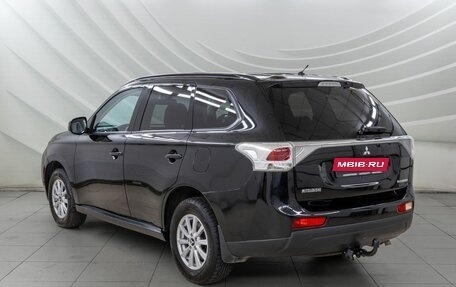 Mitsubishi Outlander III рестайлинг 3, 2012 год, 1 398 000 рублей, 5 фотография