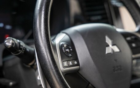 Mitsubishi Outlander III рестайлинг 3, 2012 год, 1 398 000 рублей, 28 фотография