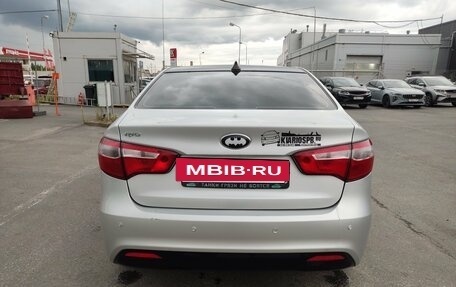 KIA Rio III рестайлинг, 2013 год, 879 000 рублей, 6 фотография