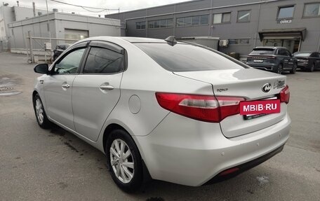 KIA Rio III рестайлинг, 2013 год, 879 000 рублей, 7 фотография