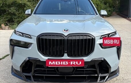 BMW X7, 2023 год, 13 500 000 рублей, 2 фотография