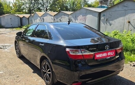 Toyota Camry, 2017 год, 2 350 000 рублей, 4 фотография