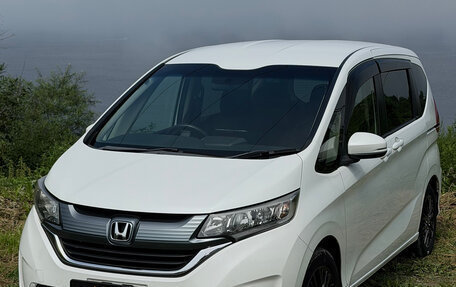 Honda Freed II, 2017 год, 1 000 000 рублей, 1 фотография