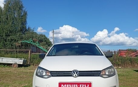 Volkswagen Polo VI (EU Market), 2011 год, 415 000 рублей, 1 фотография