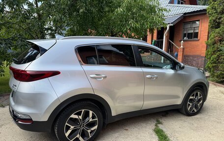 KIA Sportage IV рестайлинг, 2019 год, 2 590 000 рублей, 4 фотография