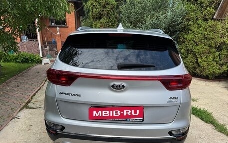 KIA Sportage IV рестайлинг, 2019 год, 2 590 000 рублей, 3 фотография