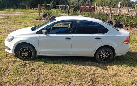 Volkswagen Polo VI (EU Market), 2011 год, 415 000 рублей, 4 фотография