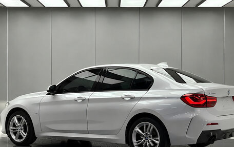 BMW 1 серия, 2022 год, 2 500 000 рублей, 7 фотография