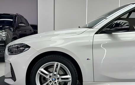 BMW 1 серия, 2022 год, 2 500 000 рублей, 4 фотография