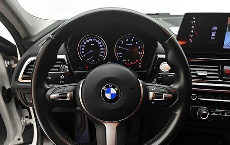 BMW 1 серия, 2022 год, 2 500 000 рублей, 15 фотография