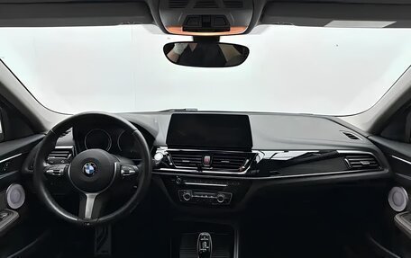 BMW 1 серия, 2022 год, 2 500 000 рублей, 14 фотография