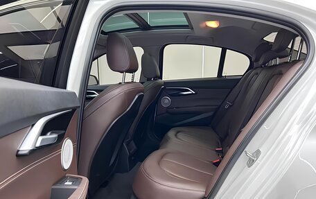 BMW 1 серия, 2022 год, 2 500 000 рублей, 11 фотография