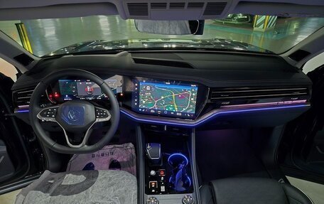 Volkswagen Touareg III, 2026 год, 12 673 000 рублей, 7 фотография