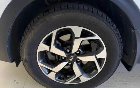 KIA Sportage IV рестайлинг, 2019 год, 2 200 000 рублей, 14 фотография