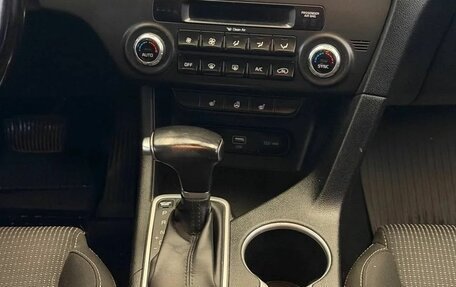 KIA Sportage IV рестайлинг, 2019 год, 2 200 000 рублей, 20 фотография