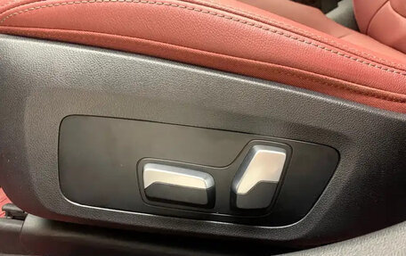 BMW 3 серия, 2023 год, 3 300 000 рублей, 16 фотография