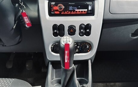 Renault Sandero I, 2012 год, 575 000 рублей, 16 фотография