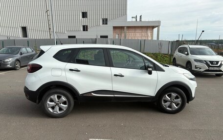 Renault Kaptur I рестайлинг, 2019 год, 1 400 000 рублей, 3 фотография