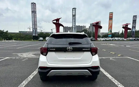 Toyota Yaris XP150 рестайлинг, 2023 год, 1 361 000 рублей, 5 фотография