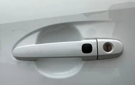 Toyota Yaris XP150 рестайлинг, 2023 год, 1 361 000 рублей, 7 фотография