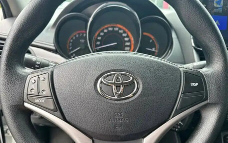 Toyota Yaris XP150 рестайлинг, 2023 год, 1 361 000 рублей, 13 фотография