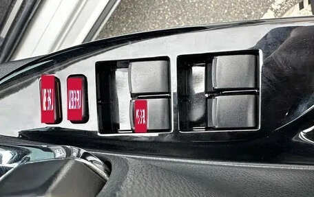 Toyota Yaris XP150 рестайлинг, 2023 год, 1 361 000 рублей, 10 фотография