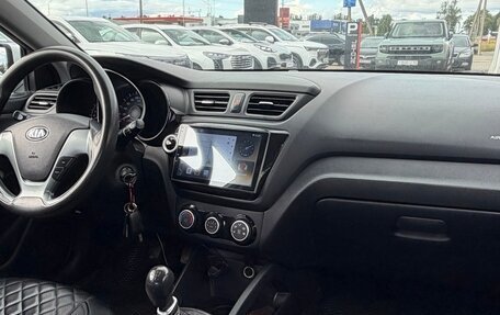 KIA Rio III рестайлинг, 2015 год, 799 000 рублей, 14 фотография