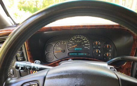 Chevrolet Tahoe II, 2004 год, 1 550 000 рублей, 16 фотография