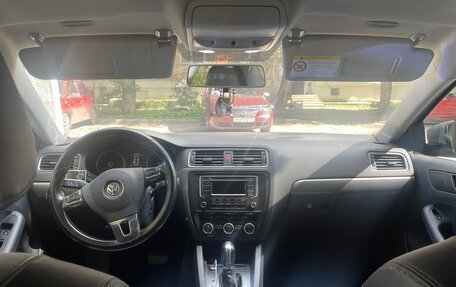 Volkswagen Jetta VI, 2014 год, 1 350 000 рублей, 9 фотография