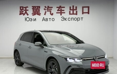 Volkswagen Golf VIII, 2023 год, 2 059 000 рублей, 4 фотография