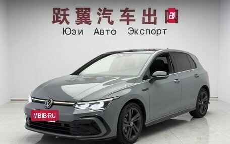 Volkswagen Golf VIII, 2023 год, 2 059 000 рублей, 3 фотография