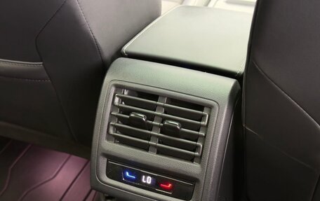 Volkswagen Golf VIII, 2023 год, 2 059 000 рублей, 20 фотография