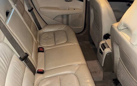 Volvo XC70 II рестайлинг, 2012 год, 1 650 000 рублей, 19 фотография