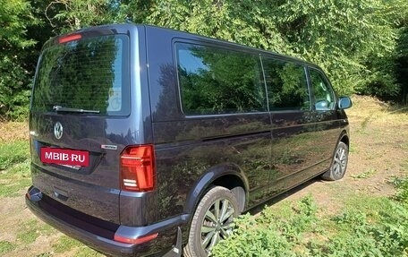 Volkswagen Caravelle T6 рестайлинг, 2020 год, 5 600 000 рублей, 2 фотография