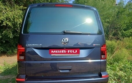 Volkswagen Caravelle T6 рестайлинг, 2020 год, 5 600 000 рублей, 6 фотография