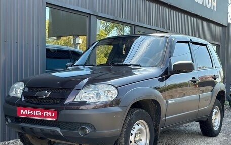 Chevrolet Niva I рестайлинг, 2015 год, 599 000 рублей, 9 фотография
