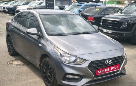 Hyundai Solaris II рестайлинг, 2017 год, 999 000 рублей, 4 фотография