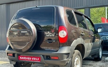 Chevrolet Niva I рестайлинг, 2015 год, 599 000 рублей, 12 фотография