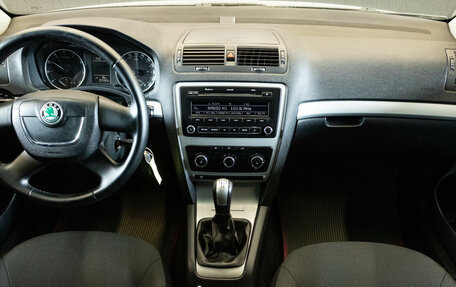 Skoda Octavia, 2012 год, 835 000 рублей, 5 фотография