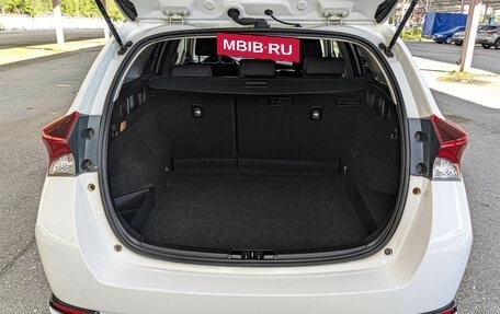 Toyota Auris II, 2016 год, 1 799 900 рублей, 15 фотография
